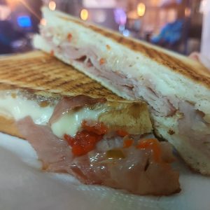 Maxi toast Farcito