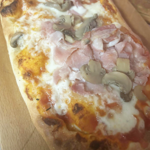 Prosciutto e funghi